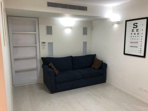 Buchman Apartment Near Center