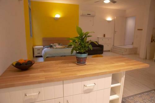 Tasteful Stay At The Cinnamon Studio Apartment