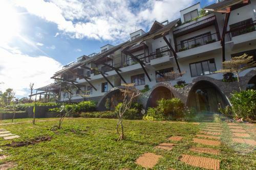 Hotel Hami Garden - Authentic & Natural Resort