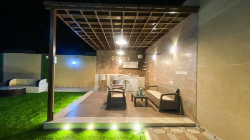 Alkhalid Villa