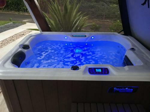 G�te Spacieux Avec Jacuzzi - ****5 �toiles****