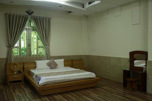 Hotel Kh�ch S?n Tu?n V?