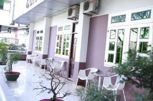 Hotel Kh�ch S?n Tu?n V?