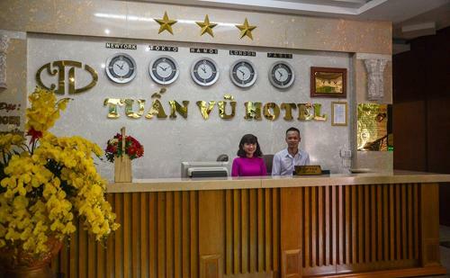 Hotel Kh�ch S?n Tu?n V?