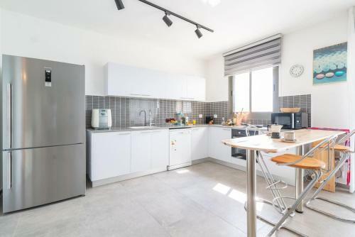 Terrific 4-bedroom Apartment Next To Achziv Beach