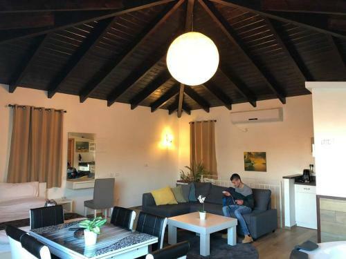 Aleen Guest House