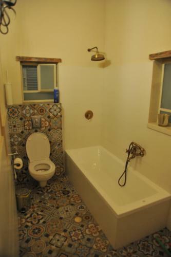Aleen Guest House