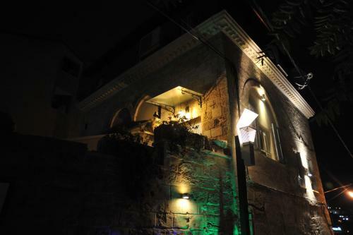 Aleen Guest House