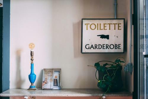 Apartamentos Del Brocante Polonium209
