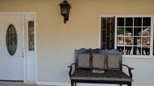 Hostal Eve's Rockaway Villa