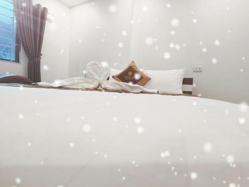 T??ng V�n Legend Hotel