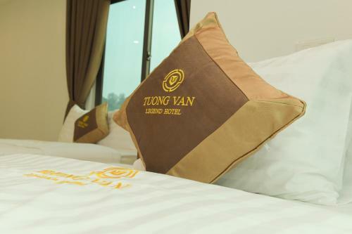 T??ng V�n Legend Hotel