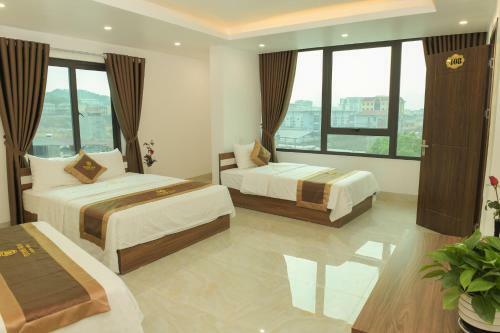 T??ng V�n Legend Hotel