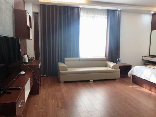 Tv Hotel