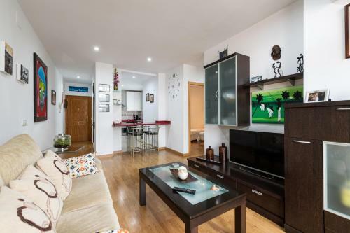 Aurora Beach Apartment