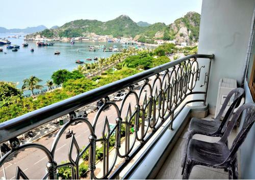 Private Balcony Hotel