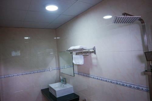 Cat Ba Xanh - Green Catba Hotel