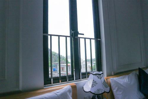 Cat Ba Xanh - Green Catba Hotel