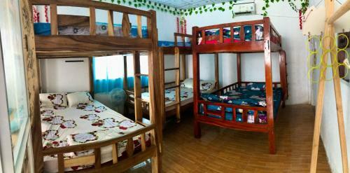 Hostal Duong Duong House