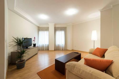 Brand New Apartment In The City Centre