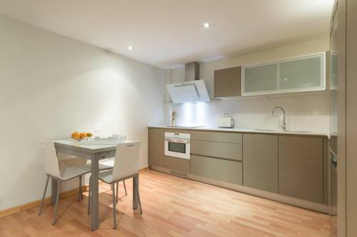 Brand New Apartment In The City Centre