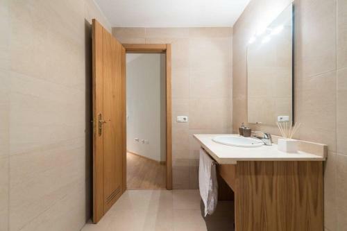 Brand New Apartment In The City Centre