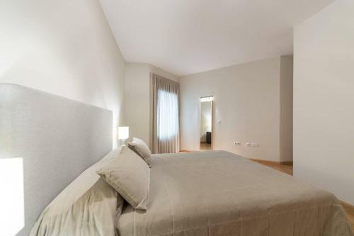 Brand New Apartment In The City Centre