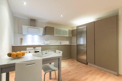 Brand New Apartment In The City Centre