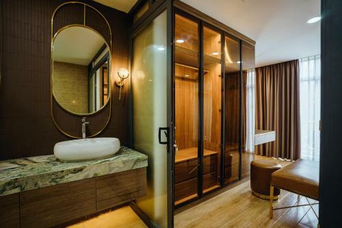 Hotel Luxhome Suite - Vincom Xu�n Kh�nh