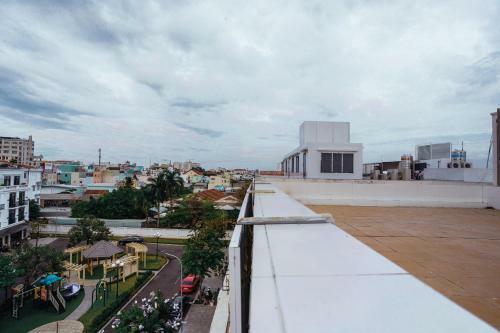 Hotel Luxhome Suite - Vincom Xu�n Kh�nh