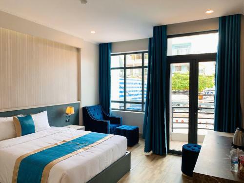 Lion Hotel