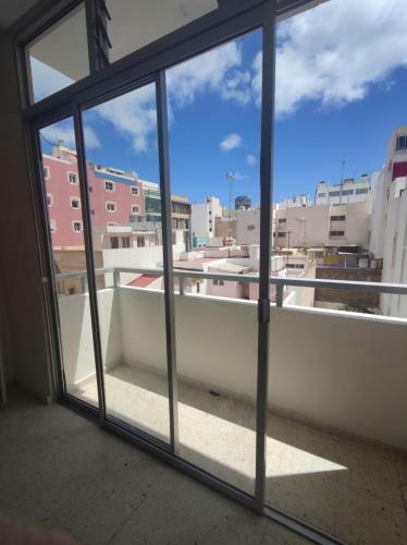 Apartamento La Ola Balcony - Canteras Beach