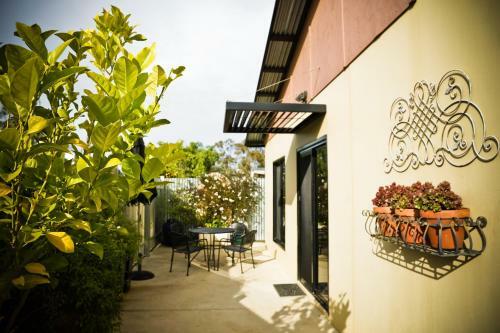 Adelphi Boutique Apartments