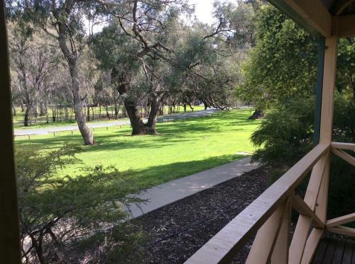Hotel Winbi River Resort