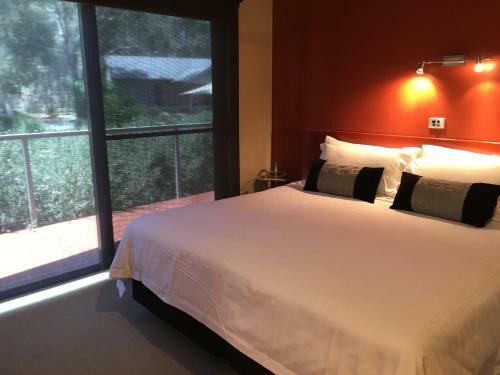 Hotel Deeluxe Riverspa Apartments