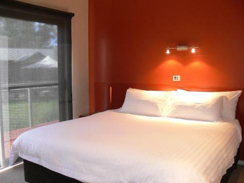 Hotel Deeluxe Riverspa Apartments