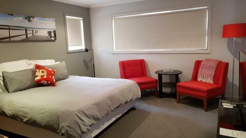 The Edgewater Bed & Breakfast