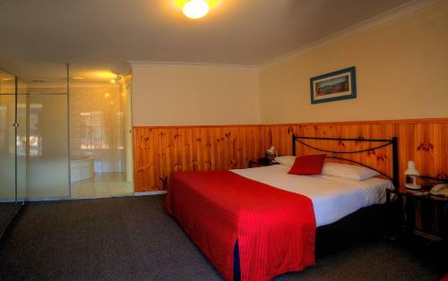 Best Western Twin Towns Motel