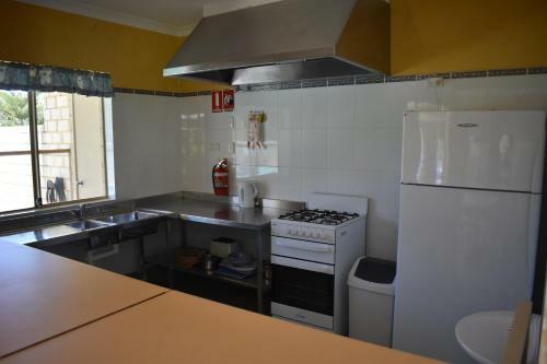 Albergue Lancelin Lodge