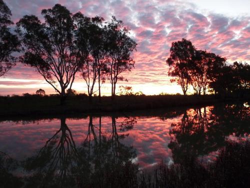 Loddon River Motel