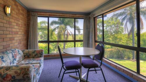 Jacaranda Motor Lodge