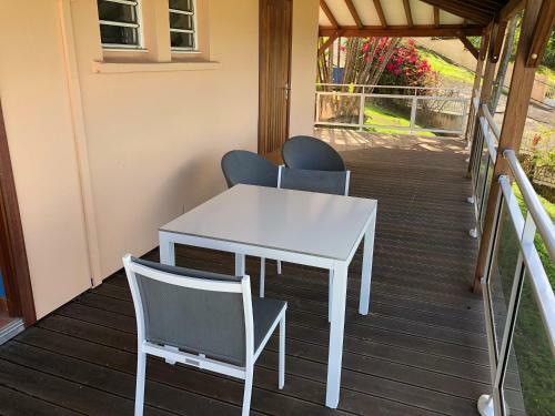 Bed & Breakfast Appartement Emeraude & Studio Azur