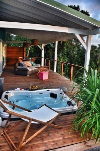 Lodge Du C�t� De Chez Swann