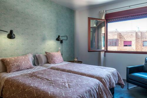 Canteras Beach Front Luxury Apartament
