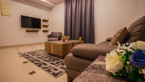 Nukhbat Almakan Apartment Hotel