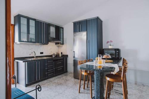 Bohe Suites And Apartments