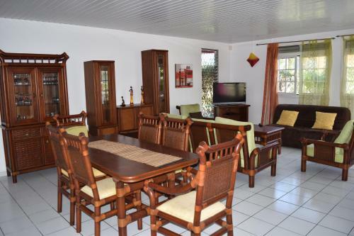 Villa Framboisine/ Bayalocation