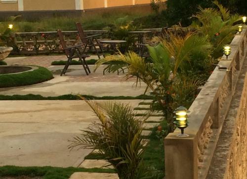 Hostal La Casa Guest House And Bar