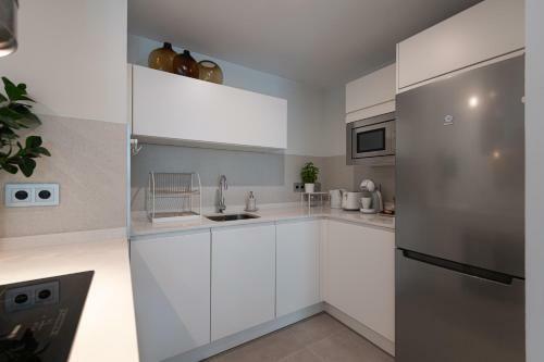 Suite Lux Apartment. 80m From Beach. Freeparking.