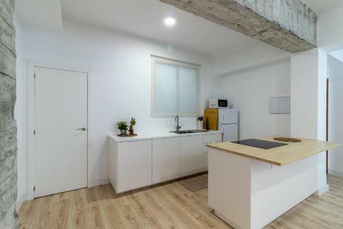 Apartamento Flatguest Urban Loft - Central - Modern - Fastwifi